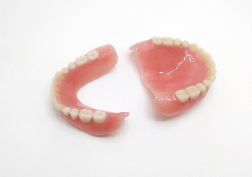 入れ歯（義歯）